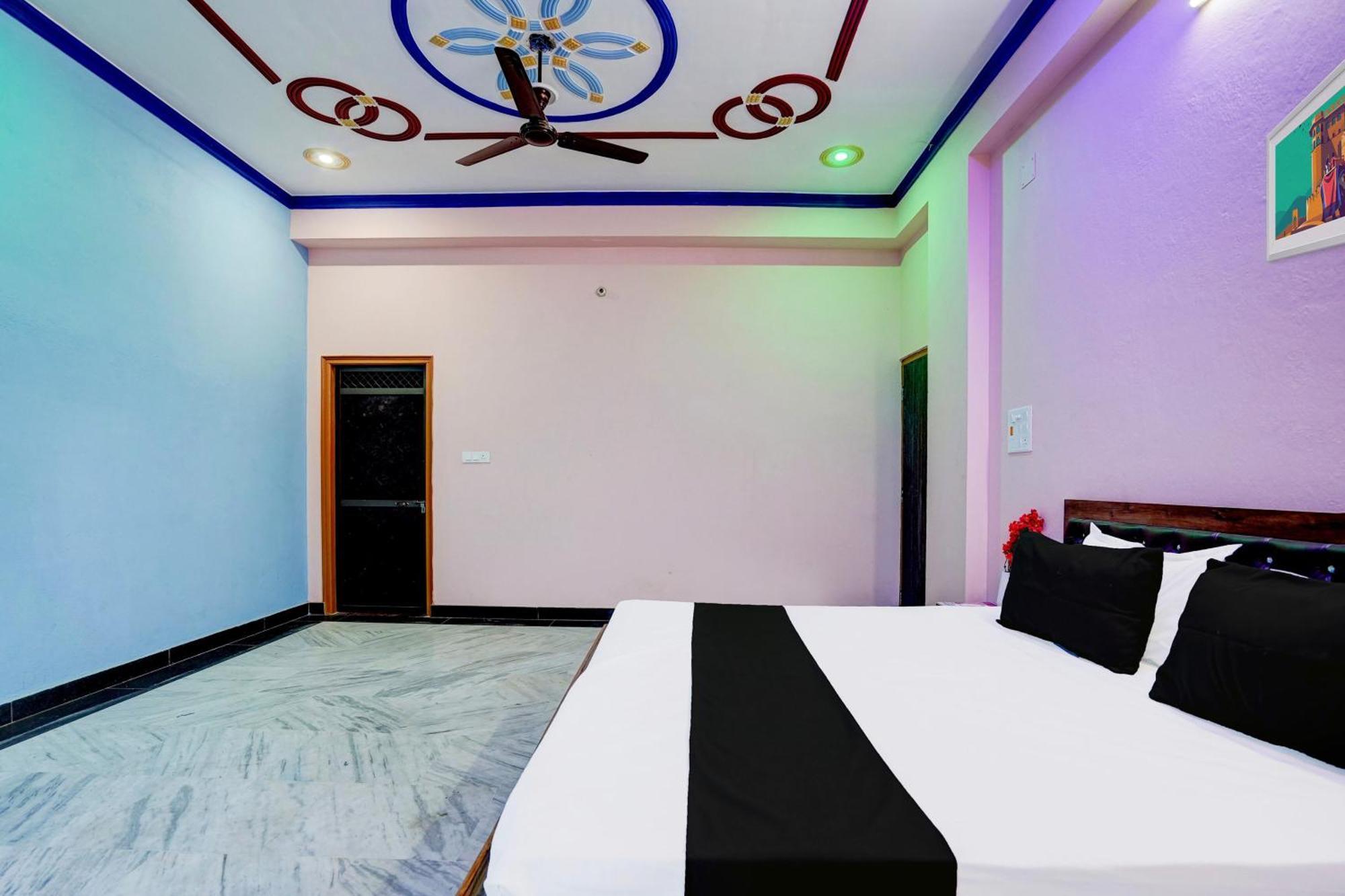 Hotel O J.D. Palace Varanasi Luaran gambar